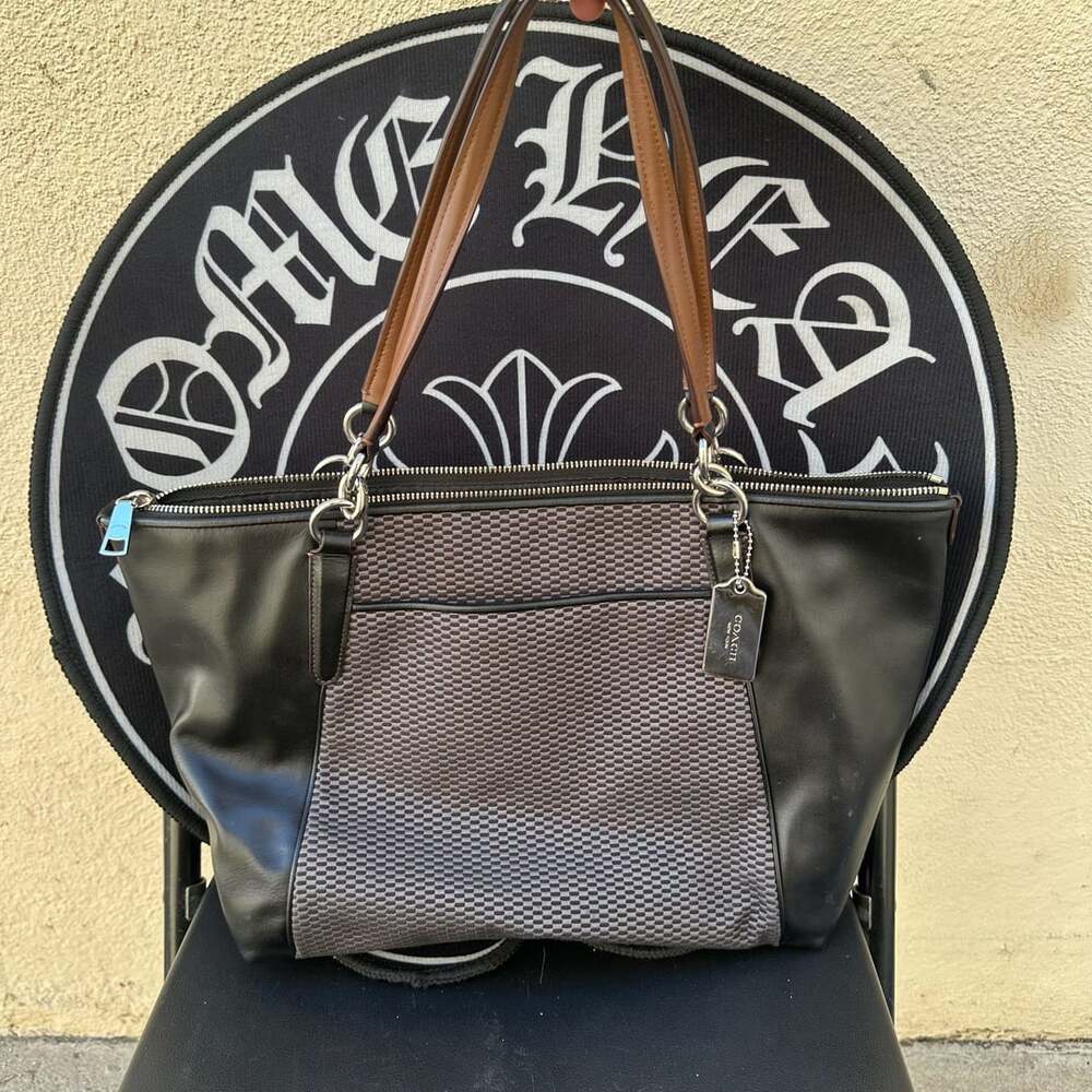 Vintage Coach Ava Tote Bag in Legacy Exploded Jacquard